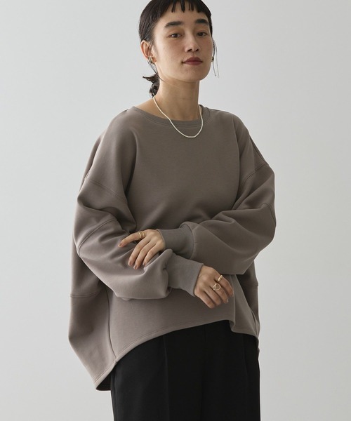 AMERICAN HOLIC（アメリカンホリック）の「【WEB限定】袖タックコクーンポンチプルオーバー（スウェット・レディース・ブラック/モカ/ライトグレー・M/L）」の14枚目の写真