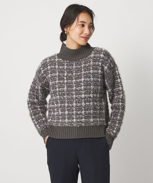 A DAY IN THE LIFE UNITED ARROWS（アデイインザライフユナイテッドアローズ）の「フェザー×テープヤーン ツイードライク ハイネックニット ＜A DAY IN THE LIFE＞（ニット/セーター・レディース・オフホワイト/グレー系/ネイビー・FREE）」の2枚目の写真