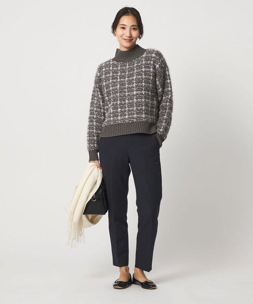 A DAY IN THE LIFE UNITED ARROWS（アデイインザライフユナイテッドアローズ）の「フェザー×テープヤーン ツイードライク ハイネックニット ＜A DAY IN THE LIFE＞（ニット/セーター・レディース・オフホワイト/グレー系/ネイビー・FREE）」の4枚目の写真