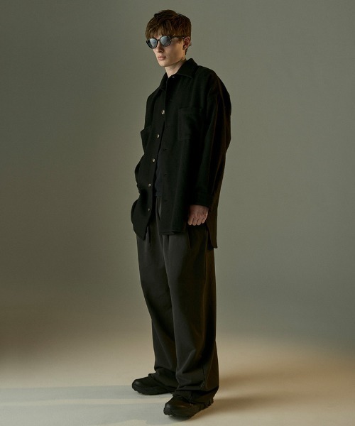 Toironier(トワロニエ)の「Toironier/トワロニエ/WOOL OVER SHIRTS(シャツ/ブラウス・メンズ・ブラック/モカ・F)」の9枚目の写真