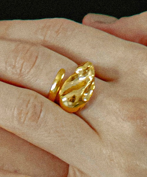 LAPUIS(ラピュイ)の「LAPUIS(ラピュイ) Oyster ring(リング・レディース・ゴールド/シルバー・11号/13号)」の13枚目の写真