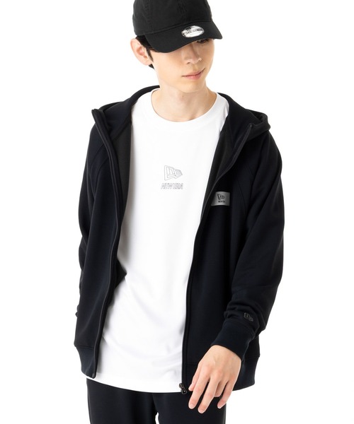 NEW ERA（ニューエラ）の「ニューエラ パフォーマンスアパレル ジップパーカー（パーカー・メンズ・ブラック・XXL/L/M）」の2枚目の写真