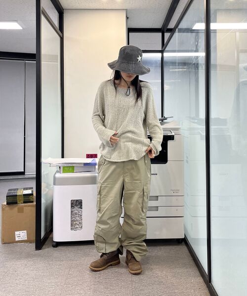 NYXX(エヌワイエックスエックス)の「ZIPPER CUT CARGO POCKET PANTS KHAKI(その他パンツ・レディース・その他・SMALL/MEDIUM)」の7枚目の写真