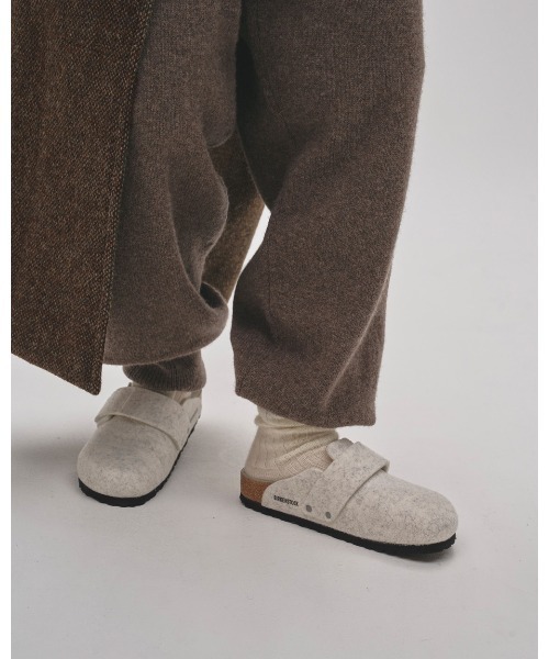 TODAYFUL(トゥデイフル)の「Cashmere Easy Pants(その他パンツ・レディース・モカ/チャコールグレー・36inch/38inch)」の4枚目の写真