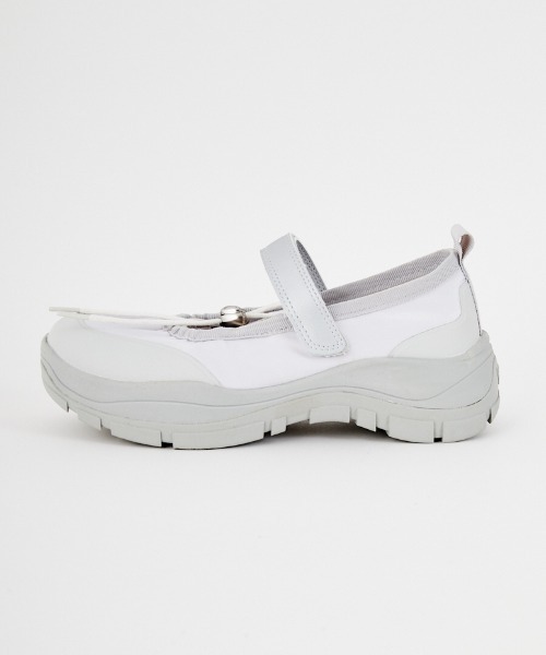 ROCKFISH WEATHERWEAR（ロックフィッシュウェザーウェア）の「[Rockfish Weatherwear/ロックフィッシュ ウェザーウェア] FLATFORM STRING ベルクロスニーカー（スニーカー・レディース・ブラック/ライトグレー・23.5/24/24.5/25）」の5枚目の写真
