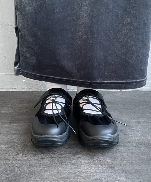 FLATFORM STRING 魔鬼氈運動鞋