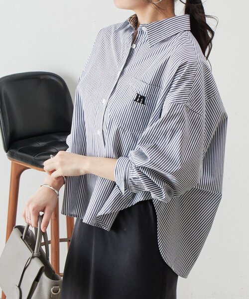 BEARDSLEY（ビアズリー）の「刺繍入りショートシャツ（シャツ/ブラウス・レディース・ブルー/ホワイト・FREE）」の2枚目の写真