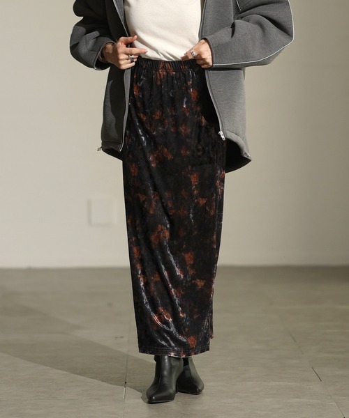 Sawa a la mode(サワアラモード)の「ベロアファブリックスカート(スカート・レディース・グレー/ブラウン/グリーン・FREE)」の2枚目の写真