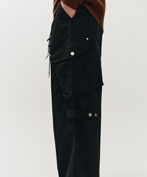 ECORR(エコル)の「コットンワイドカーゴパンツ_ブラック(その他パンツ・メンズ・その他・3(XL)/1(M)/2(L))」の3枚目の写真