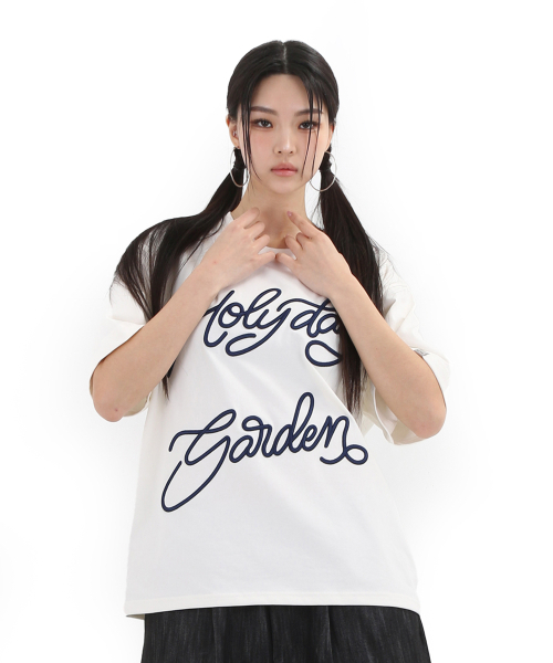 UNLC（ユーエヌエルシー）の「ロゴホリデー刺繍ハーフTシャツクリーム（Tシャツ/カットソー・メンズ・その他・SMALL/MEDIUM/LARGE/X-LARGE）」の3枚目の写真