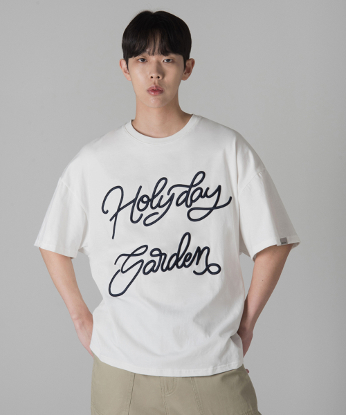UNLC（ユーエヌエルシー）の「ロゴホリデー刺繍ハーフTシャツクリーム（Tシャツ/カットソー・メンズ・その他・SMALL/MEDIUM/LARGE/X-LARGE）」の5枚目の写真