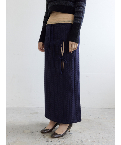 COLOCYNTH(コロシント)の「Two Leaves Padding Long Skirt Navy(スカート・レディース・その他・FREE)」の1枚目の写真