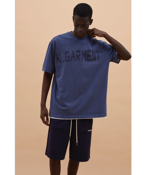 K-GARMENT(カメント)の「(UNI)ハンドペインティングロゴオーバーT DUTCH BLUE(Tシャツ/カットソー・メンズ・その他・SMALL/LARGE/X-LARGE)」の2枚目の写真