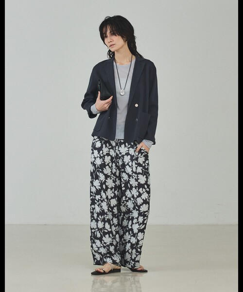 qualite（カリテ）の「シアーテレコロングスリーブT/春服/夏服/重ね着/レイヤード/シアー（Tシャツ/カットソー・レディース・オフホワイト/ブラック/ライトグレー・フリー）」の5枚目の写真