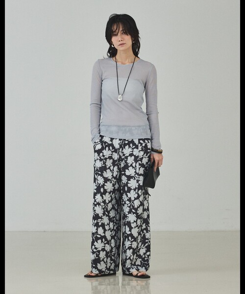 qualite（カリテ）の「シアーテレコロングスリーブT/春服/夏服/重ね着/レイヤード/シアー（Tシャツ/カットソー・レディース・オフホワイト/ブラック/ライトグレー・フリー）」の6枚目の写真