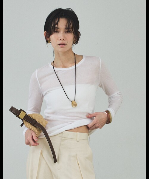 qualite(カリテ)の「シアーテレコロングスリーブT/春服/夏服/重ね着/レイヤード/シアー(Tシャツ/カットソー・レディース・オフホワイト/ブラック/ライトグレー・フリー)」の10枚目の写真
