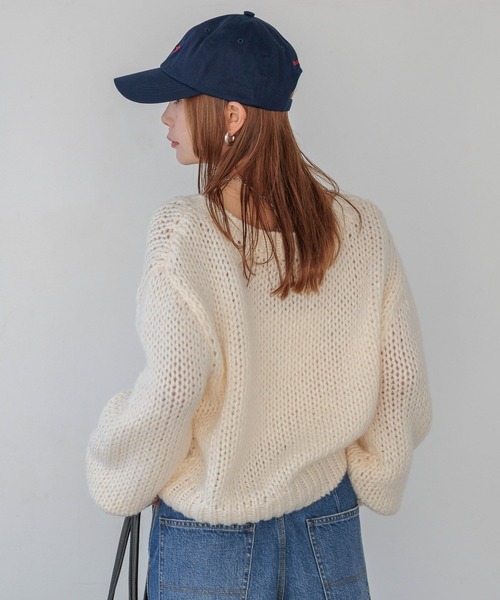 BAYFLOW（ベイフロー）の「[春先まで着られる♪]ザックリVネックニットプルオーバー（ニット/セーター・レディース・ピンク/ライトブルー/オフホワイト・FREE）」の13枚目の写真