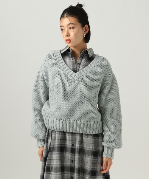 BAYFLOW（ベイフロー）の「[春先まで着られる♪]ザックリVネックニットプルオーバー（ニット/セーター・レディース・ピンク/ライトブルー/オフホワイト・FREE）」の22枚目の写真