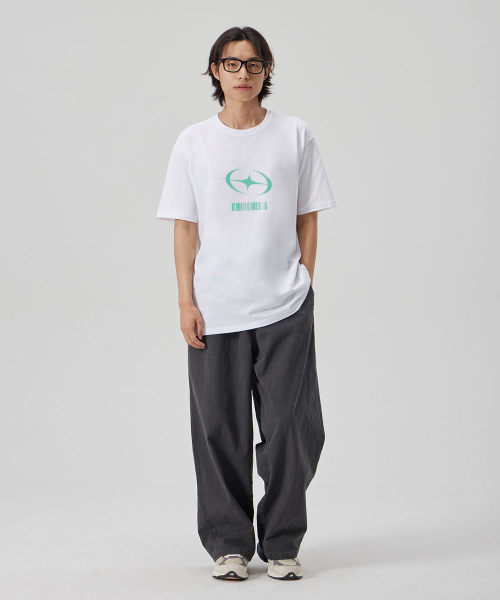 MAKEITTO（メイキット）の「[FLASH BARCODE] CREW NECK TEE_WHITE（Tシャツ/カットソー・メンズ・その他・MEDIUM/LARGE/X-LARGE/XX-LARGE）」の3枚目の写真