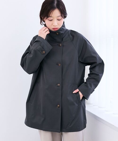 le.coeur blanc(ルクールブラン)の「ツイルストレッチステンカラーコート(ステンカラーコート・レディース・チャコールグレー/ベージュ・38)」の15枚目の写真