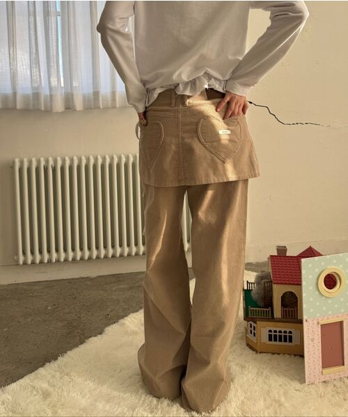 RONRON(ロンロン)の「HEART POCKET CORDUROY SKIRT LAYERED PANTS BEIGE(その他パンツ・レディース・その他・S/M)」の6枚目の写真