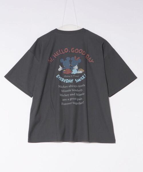 Disney(ディズニー)の「【Disney】ミッキー&ミニー プリントTシャツ 吸汗速乾/イージーケア COOLMAX 6277-6804 MNY(Tシャツ/カットソー・メンズ・ベージュ/ブラック・L/2L/M)」の20枚目の写真