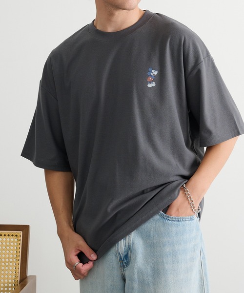 Disney(ディズニー)の「【Disney】ミッキー&ミニー プリントTシャツ 吸汗速乾/イージーケア COOLMAX 6277-6804 MNY(Tシャツ/カットソー・メンズ・ベージュ/ブラック・L/2L/M)」の15枚目の写真