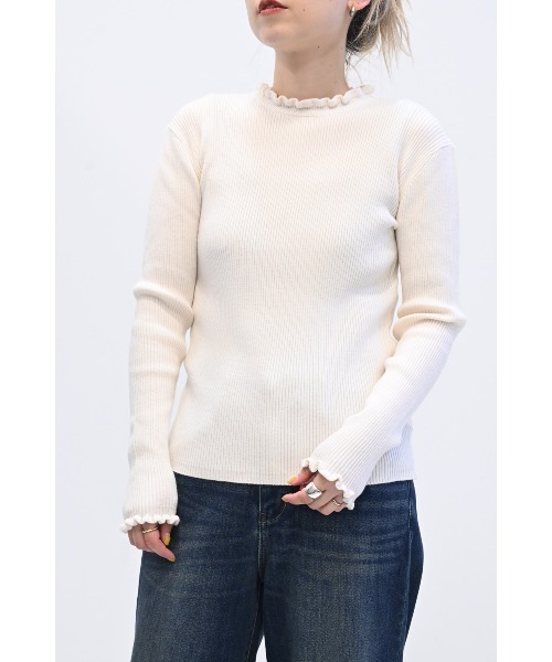 HEART MARKET(ハートマーケット)の「もちもち衿フリルリブニットプルオーバー(Tシャツ/カットソー・レディース・グレー/スミクロ/ホワイト/ブラック系その他・FREE)」の2枚目の写真