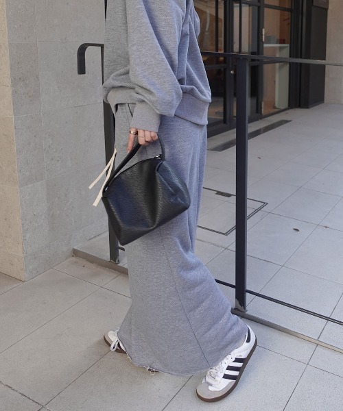 CORNERS（コーナーズ）の「スウェットタイトロングスカート【セットアップ可能】（スカート・レディース・グレー/ブラック/オートミール・M）」の17枚目の写真