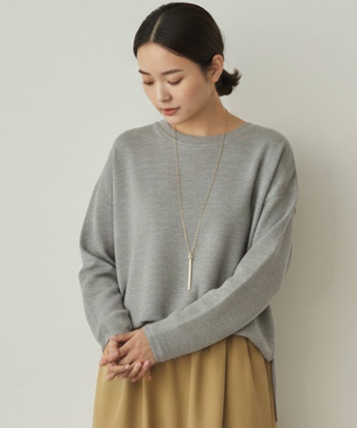 Cinderella（シンデレラ）の「リップルダブルフェイスシルエットプルオーバー ボックスシルエット 裾スリット ストレスフリー トップス カジュアル レディース プルオーバー ミドル丈 春 秋 冬 あたたかい きれいめ かわいい ゆったり（Tシャツ/カットソー・レディース・ブラック/グレー/ピンク/ホワイト/ブラウン・FREE）」の12枚目の写真