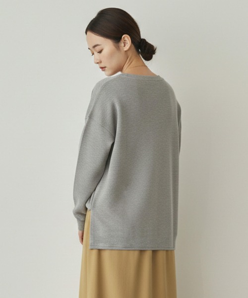 Cinderella（シンデレラ）の「リップルダブルフェイスシルエットプルオーバー ボックスシルエット 裾スリット ストレスフリー トップス カジュアル レディース プルオーバー ミドル丈 春 秋 冬 あたたかい きれいめ かわいい ゆったり（Tシャツ/カットソー・レディース・ブラック/グレー/ピンク/ホワイト/ブラウン・FREE）」の14枚目の写真