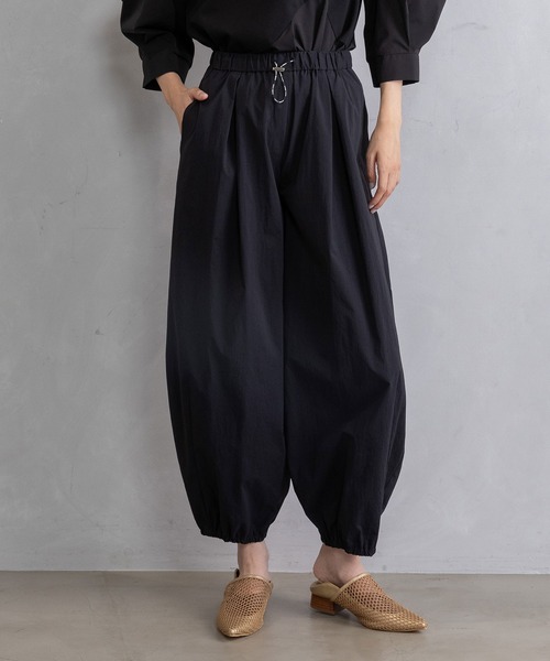 MARECHAL TERRE(マルシャルテル)の「コクーンパンツ(その他パンツ・レディース・カーキ/ブラック/ネイビー/サンドベージュ・MEDIUM)」の2枚目の写真