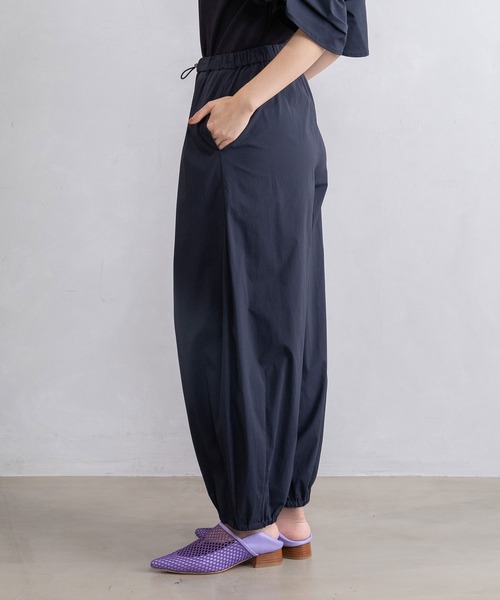 MARECHAL TERRE(マルシャルテル)の「コクーンパンツ(その他パンツ・レディース・カーキ/ブラック/ネイビー/サンドベージュ・MEDIUM)」の5枚目の写真