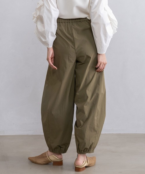 MARECHAL TERRE(マルシャルテル)の「コクーンパンツ(その他パンツ・レディース・カーキ/ブラック/ネイビー/サンドベージュ・MEDIUM)」の14枚目の写真