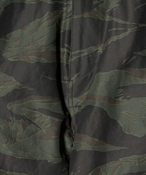NICE WEATHER(ナイスウェザー)の「<NICE WEATHER>カモフラージュ オーバーパンツ(カーゴパンツ・メンズ・その他1・L/M/S)」の4枚目の写真
