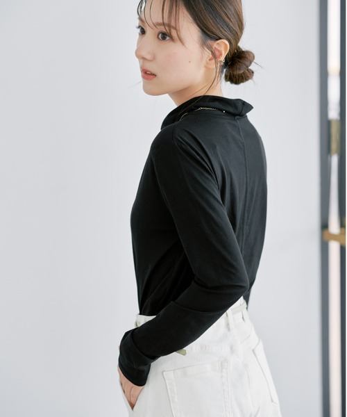 COHINA（コヒナ）の「シルキータッチハイネックカットソー 【低身長・小柄女性】（Tシャツ/カットソー・レディース・ブラック/ブルー/ホワイト・ONE SIZE）」の13枚目の写真