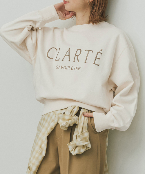 Spick & Span（スピックアンドスパン）の「ロゴ刺繍スウェット（スウェット・レディース・ベージュ/グレー・FREE）」の2枚目の写真