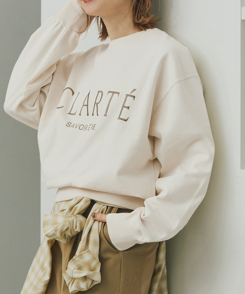 Spick & Span（スピックアンドスパン）の「ロゴ刺繍スウェット（スウェット・レディース・ベージュ/グレー・FREE）」の3枚目の写真