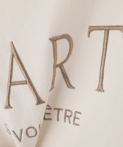 Spick & Span（スピックアンドスパン）の「ロゴ刺繍スウェット（スウェット・レディース・ベージュ/グレー・FREE）」の14枚目の写真