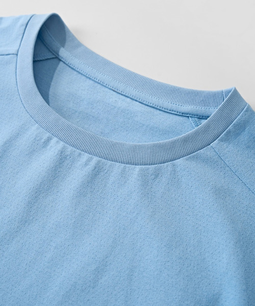 BUTTON SEOUL(ボタンソウル)の「エアライトデイリーパフォーマンスラグランショートスリーブ(8 COLORS)(Tシャツ/カットソー・メンズ・ブラック/ブラウン/グレー/オレンジ/ブルー/グリーン/アイボリー/バイオレット・MEDIUM/LARGE/X-LARGE)」の17枚目の写真
