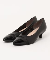 unity（ユニティ）の「ポインテッドトゥ素材コンビパンプス（パンプス）」