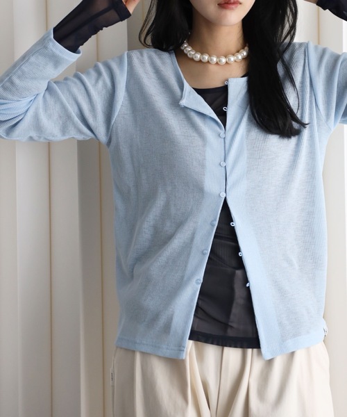 YENNA（イェンナ）の「シアーリブカーディガン　冷房対策/レイヤード（カーディガン/ボレロ・レディース・ブラック/ピンク/ホワイト/ネイビー/サックスブルー・FREE）」の4枚目の写真