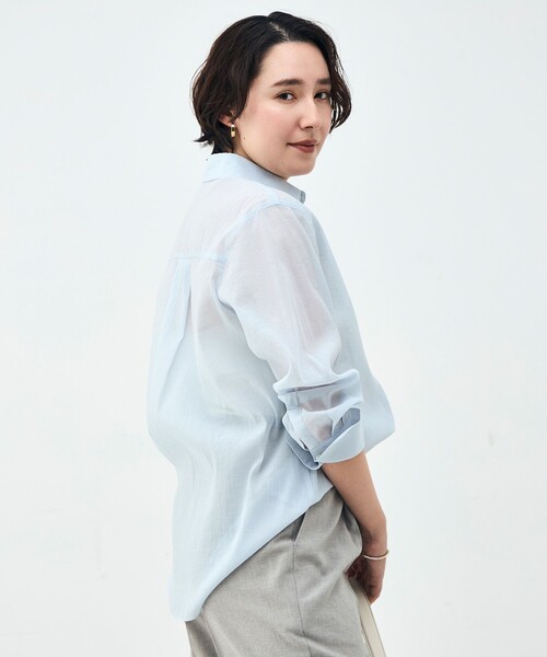 NOLLEY’S Sophi(ノーリーズソフィ)の「ウォッシャブルシアーオーガンジー2WAYシャツ(シャツ/ブラウス・レディース・サックスブルー/オレンジ/ベージュ/ホワイト・36/38)」の8枚目の写真