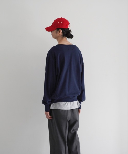 KAIKO(カイコー)の「KAIKO Crew neck sweat(スウェット・レディース・アッシュグレー/ネイビー・1/2)」の17枚目の写真