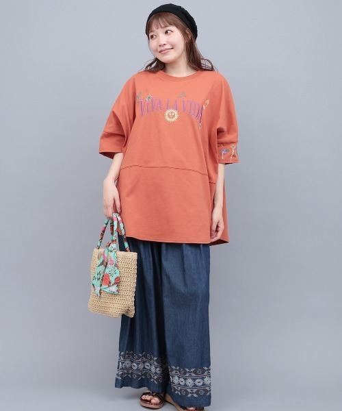 チチカカ(チチカカ)の「ミラグロ刺繍チュニックTシャツ(Tシャツ/カットソー・レディース・オレンジ/ブラック/アイボリー/グリーン・FREE)」の8枚目の写真