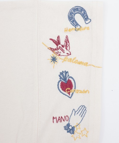 チチカカ(チチカカ)の「ミラグロ刺繍チュニックTシャツ(Tシャツ/カットソー・レディース・オレンジ/ブラック/アイボリー/グリーン・FREE)」の19枚目の写真