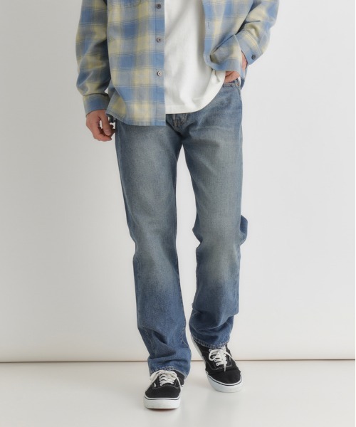 Levi's(リーバイス)の「Levi's(リーバイス)【メンズ】「501」オリジナルフィット(デニムパンツ・メンズ・ダークインディゴブルー・28inch/30inch/32inch/34inch/36inch/29inch/31inch/33inch)」の2枚目の写真