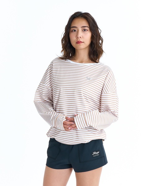 ROXY(ロキシー)の「ROXY ウィメンズ LUMINA 長袖ラッシュガード 【2026年春夏モデル】/ロキシープルオーバーラッシュガード(水着)(ラッシュガード・レディース・ブラック系その他/ベージュ/ホワイト系その他/ホワイト/ブラック・LARGE/SMALL/MEDIUM)」の2枚目の写真