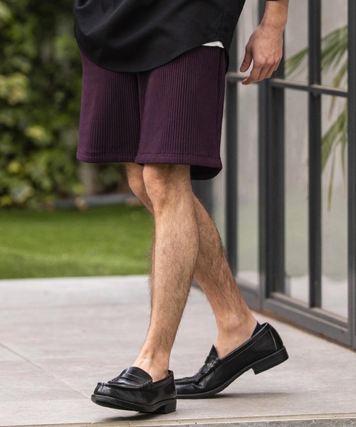 CAMBIO(カンビオ)の「mp14861-Pleats Short Pants ショートパンツ(CAM26SS-010)(その他パンツ・メンズ・ブラック/オリーブ/パープル・L/M/S)」の1枚目の写真