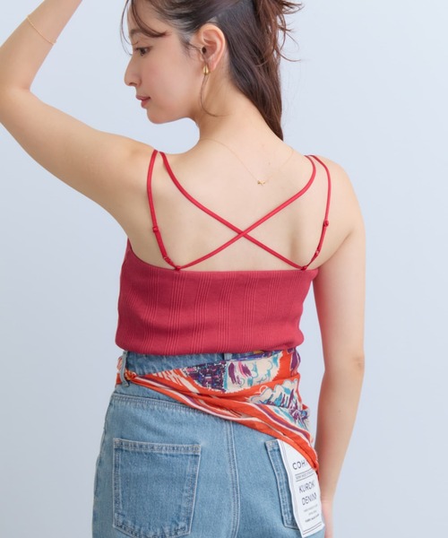 COHINA(コヒナ)の「カップ付きバッククロスキャミソール 【低身長・小柄女性】(キャミソール・レディース・ブラック/ブラウン/レッド/ホワイト・ONE SIZE)」の13枚目の写真